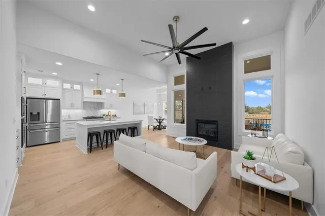 $569,000 | 793 Northeast Algonquin Street, Unit A, Lee's Summit, MO 64064