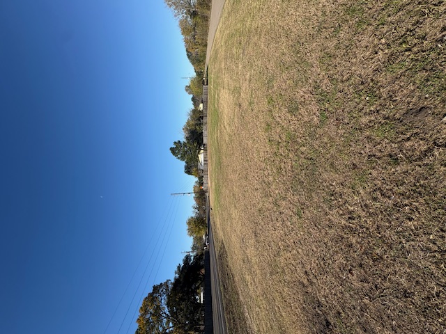 515 And Old Montgomery Road Navasota, TX 77868 - Photo 2 of 7 a view of an ocean and beach