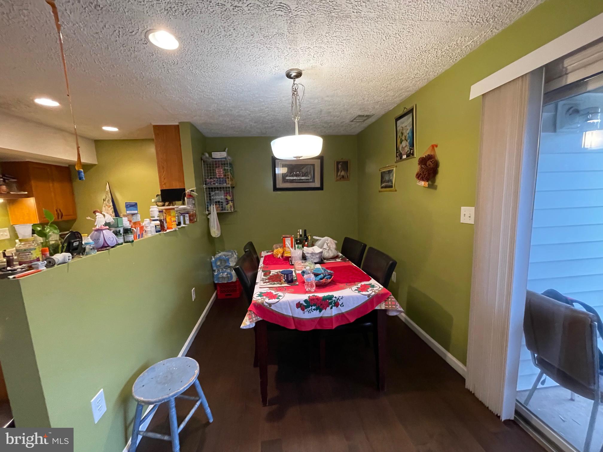 9854 Buckner Road Manassas, VA 20110 - Photo 6 of 11 Gallery Image 6