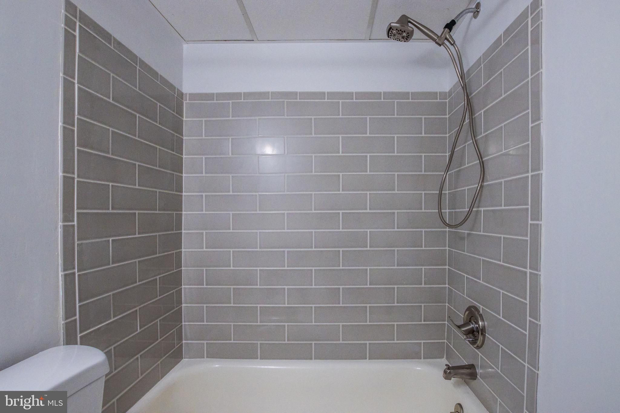 1575 West Street Road, Unit 926 Warminster, PA 18974 - Photo 16 of 23