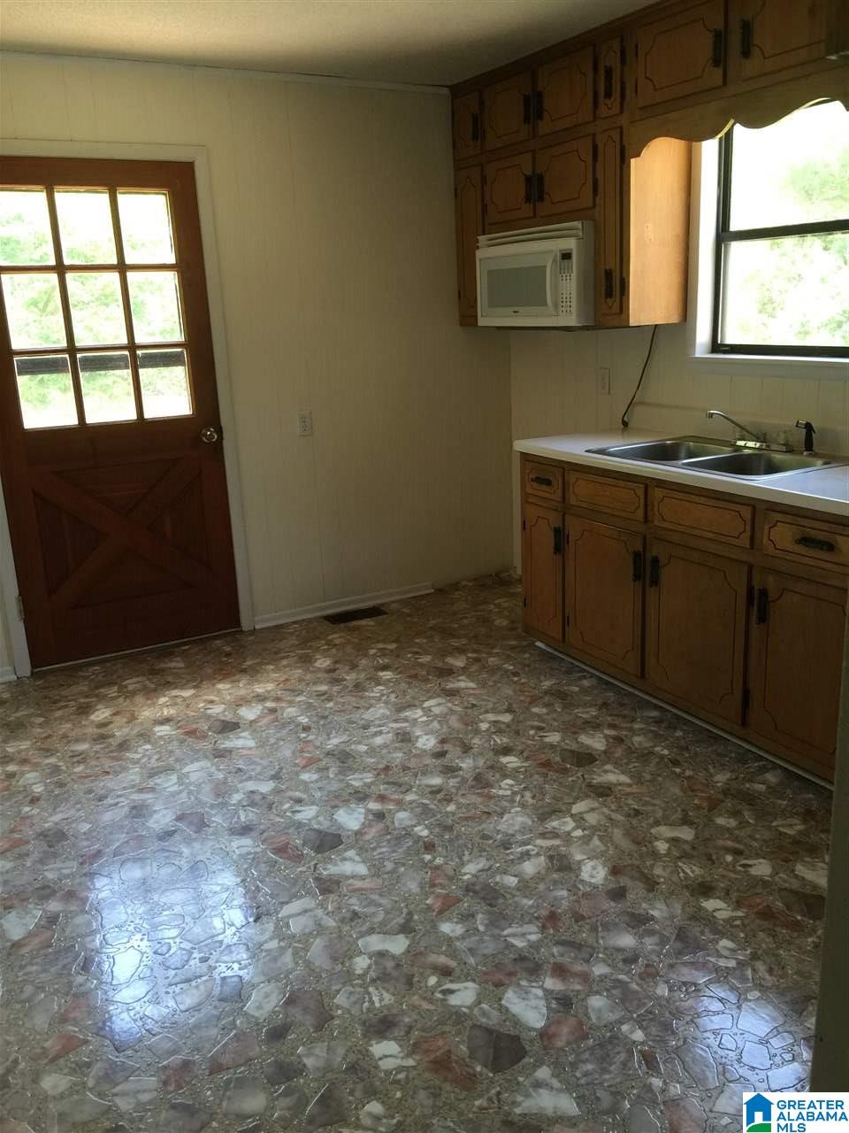400 Whittemore Road Jasper, AL 35503 - Photo 4 of 30