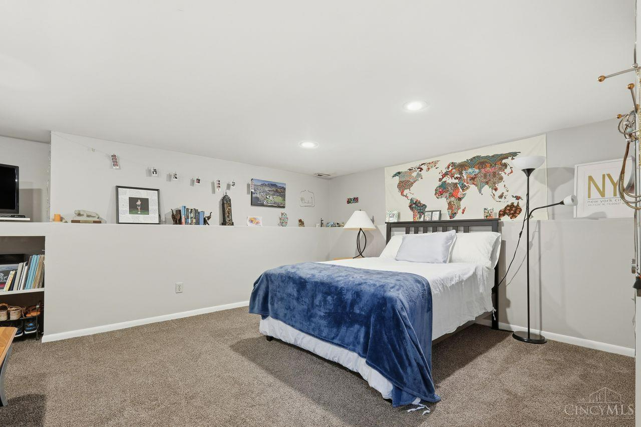 7266 East Galbraith Road, Unit 8 Cincinnati, OH 45243 - Photo 24 of 29 Gallery Image 24
