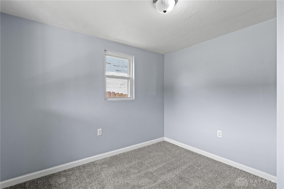 1920 South Burnett Road Springfield, OH 45505 - Photo 22 of 30