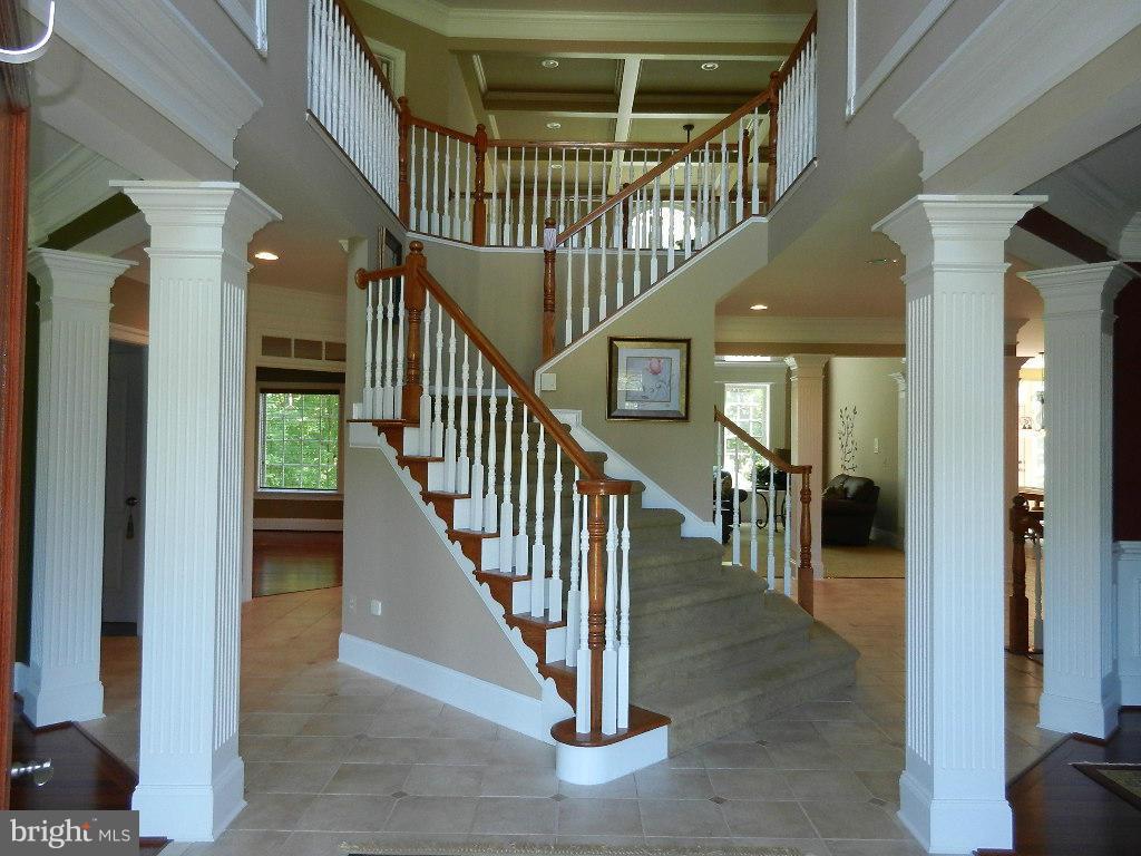 22526 Evergreen Mills Road Ashburn, VA 20148 - Photo 2 of 30 a view of entryway