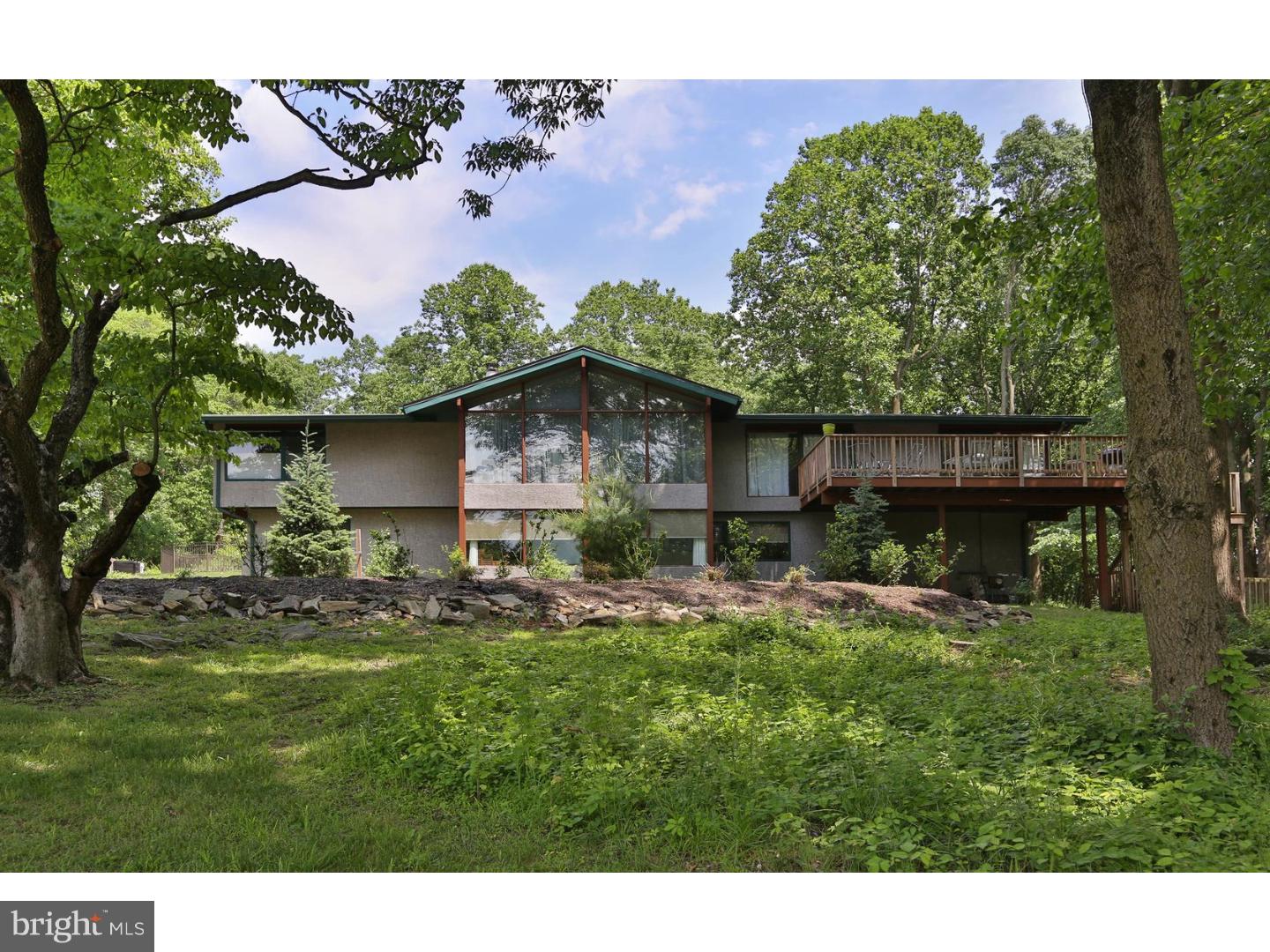 610 Harts Ridge Road Conshohocken, PA 19428 - Photo 22 of 25 Exterior Back