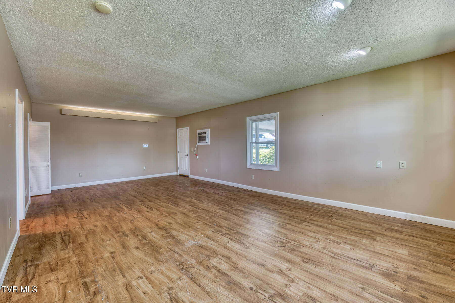 126 Charlem Hills Road Jonesborough, TN 37659 - Photo 18 of 56 126 Charlem Hills Rd-18