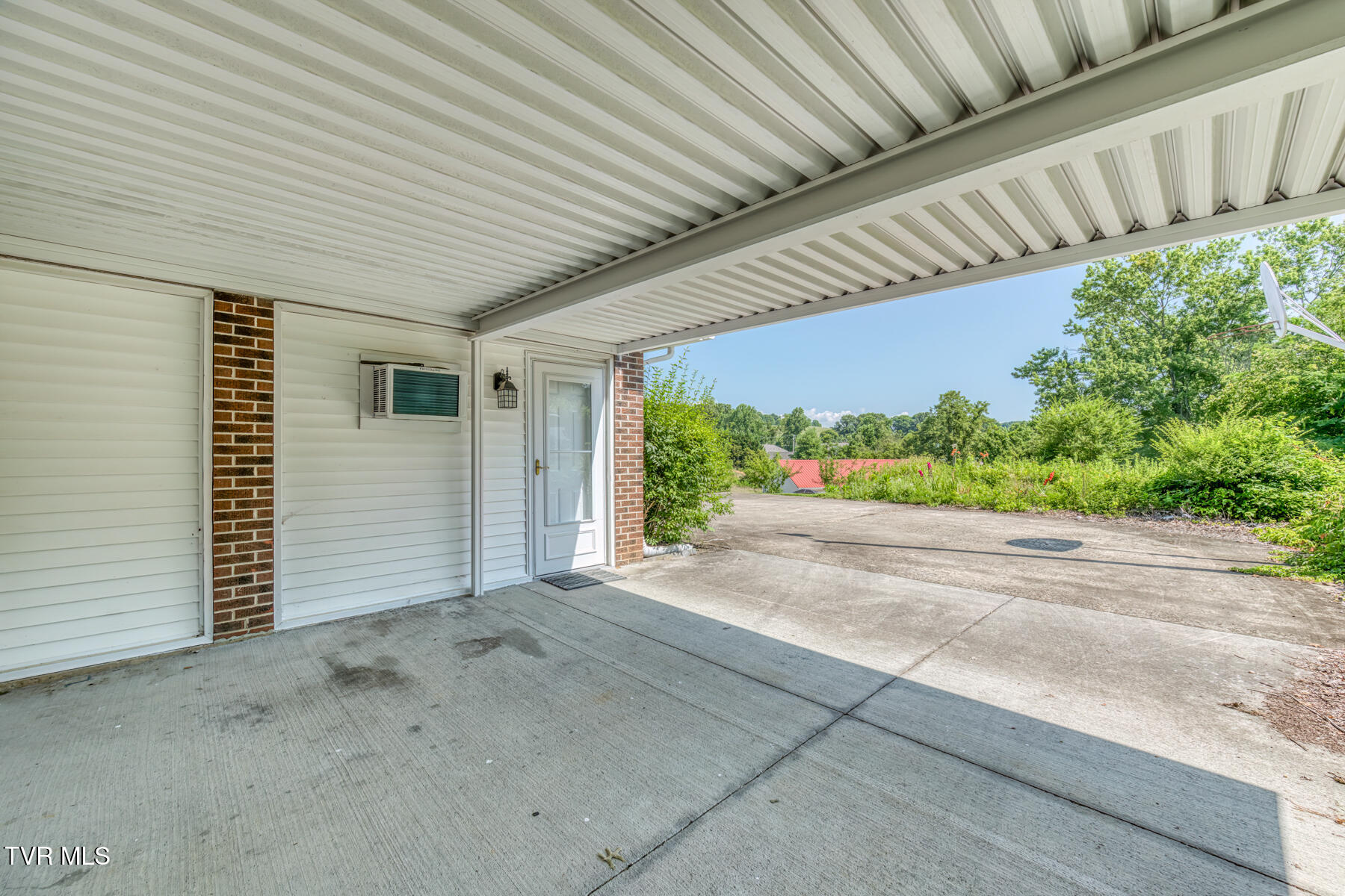 126 Charlem Hills Road Jonesborough, TN 37659 - Photo 36 of 56 126 Charlem Hills Rd-36