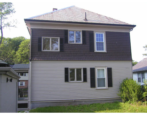 5 Station Road Salem, MA 01970 - Photo 4 of 17 a front view of a house with a yard
