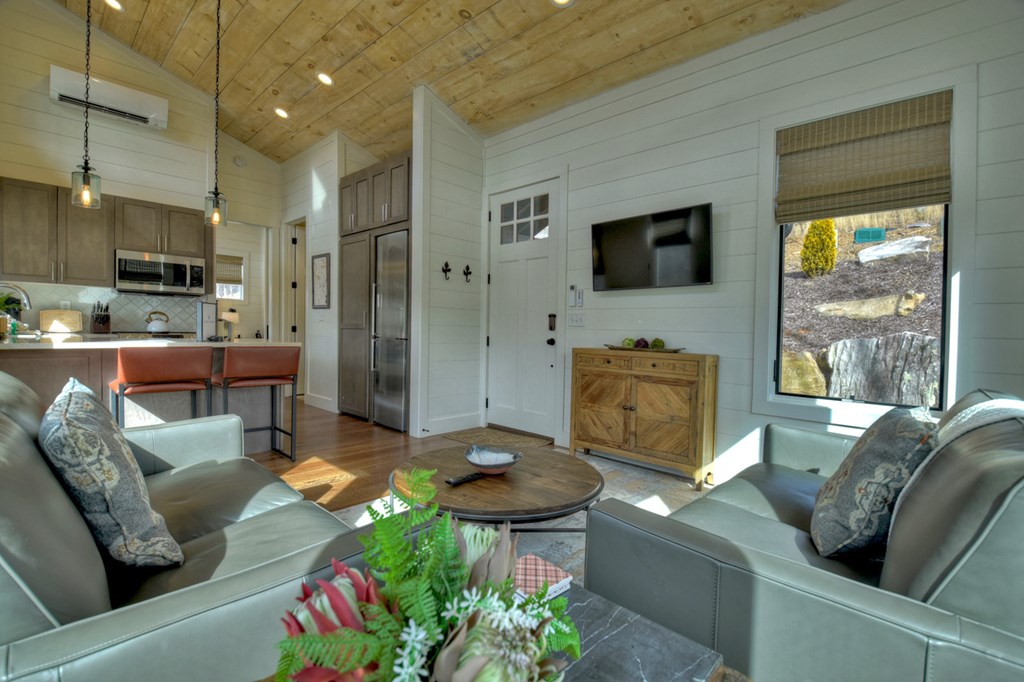 Hc9 Old Toccoa Loop Mineral Bluff, GA 30559 - Photo 12 of 41 a living room with furniture and a flat screen tv