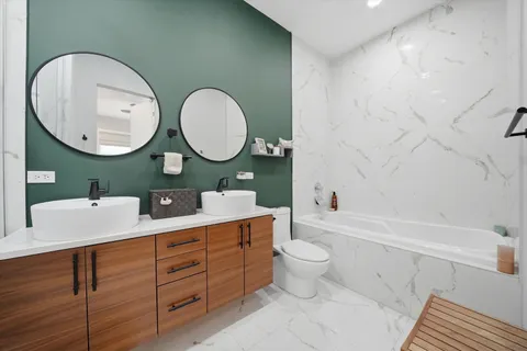 $725,000 | 816 North Wood Street, Unit 3N, Chicago, IL 60622