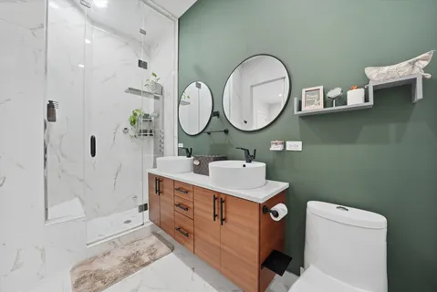 $725,000 | 816 North Wood Street, Unit 3N, Chicago, IL 60622