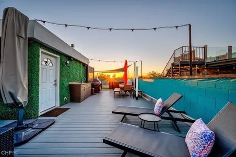 $725,000 | 816 North Wood Street, Unit 3N, Chicago, IL 60622