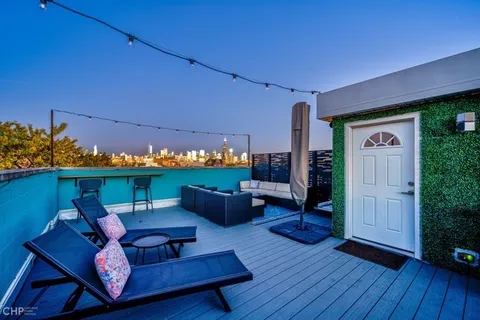 $725,000 | 816 North Wood Street, Unit 3N, Chicago, IL 60622