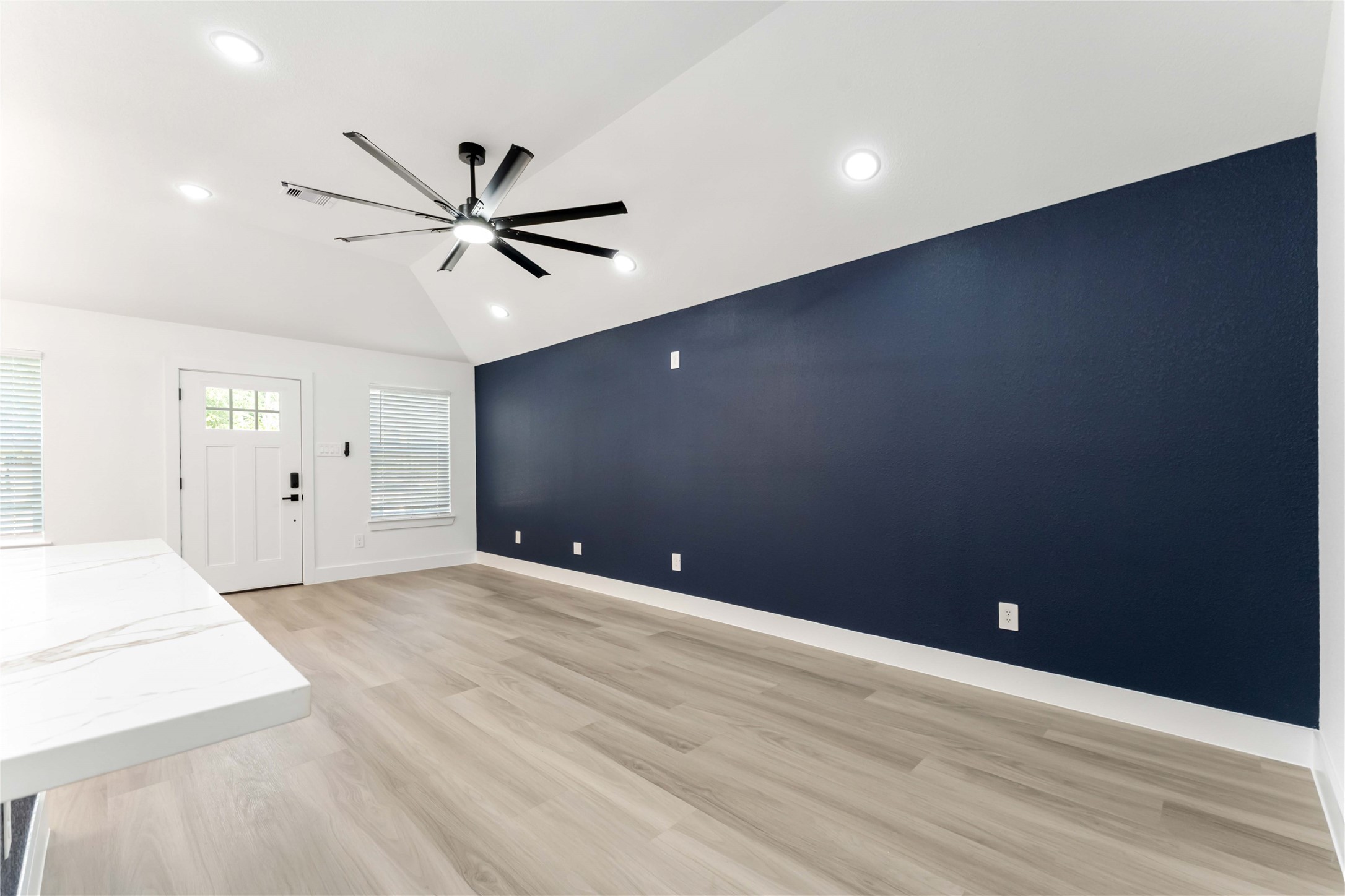 9406 Sandra Street, Unit A Houston, TX 77016 - Photo 9 of 28 a view of an empty room