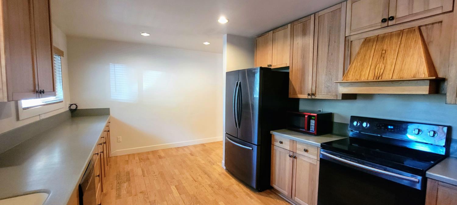 24040 Hitching Post Road Sonora, CA 95370 - Photo 6 of 28 Gallery Image 6