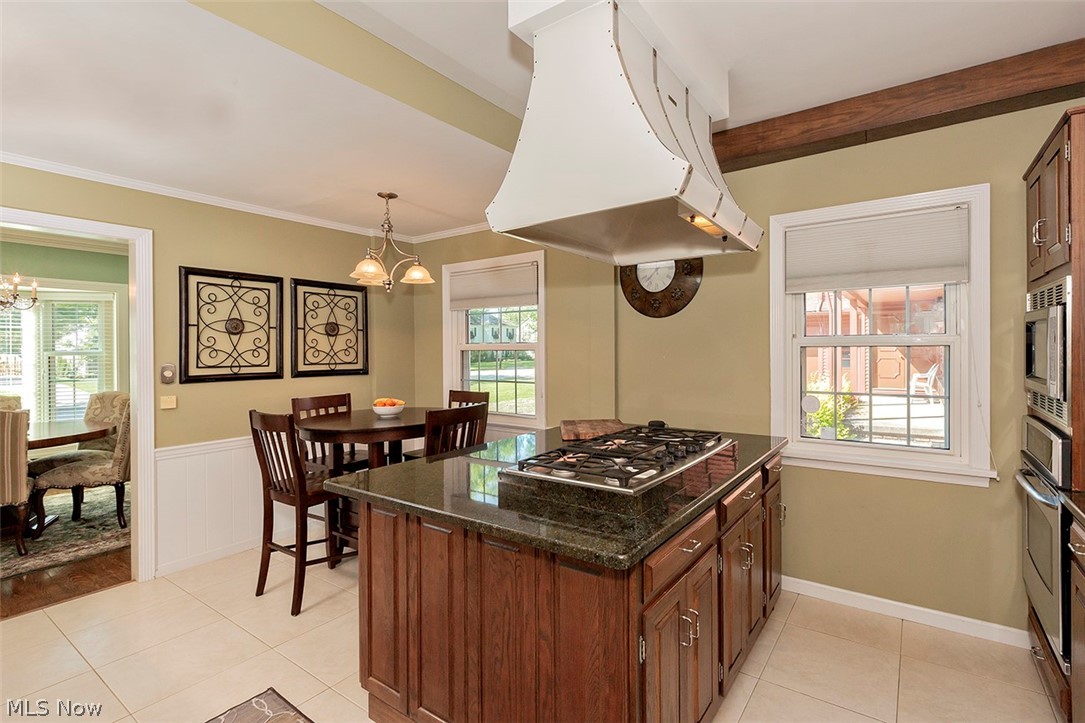 22469 Douglas Road Beachwood, OH 44122 - Photo 13 of 35