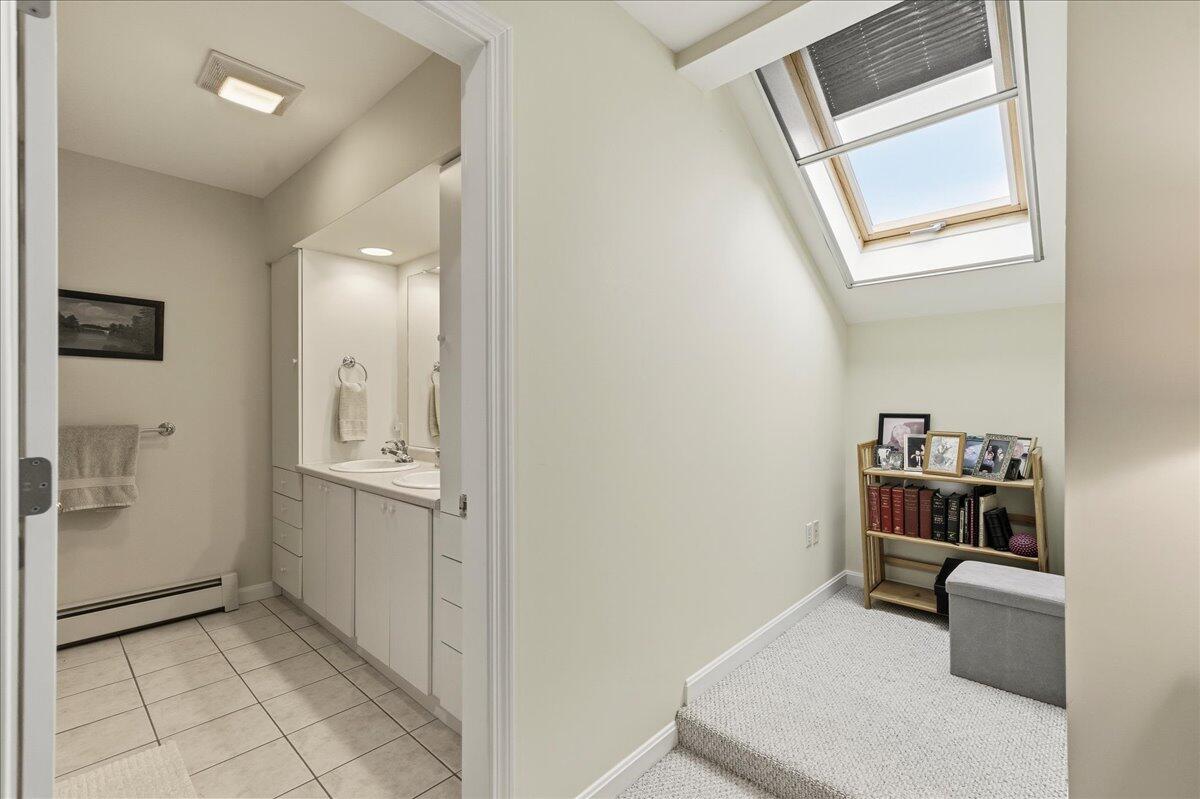 99 Dockside Lane, Unit 99 Belfast, ME 04915 - Photo 32 of 66 99 Dockside Lane, Belfast, Maine