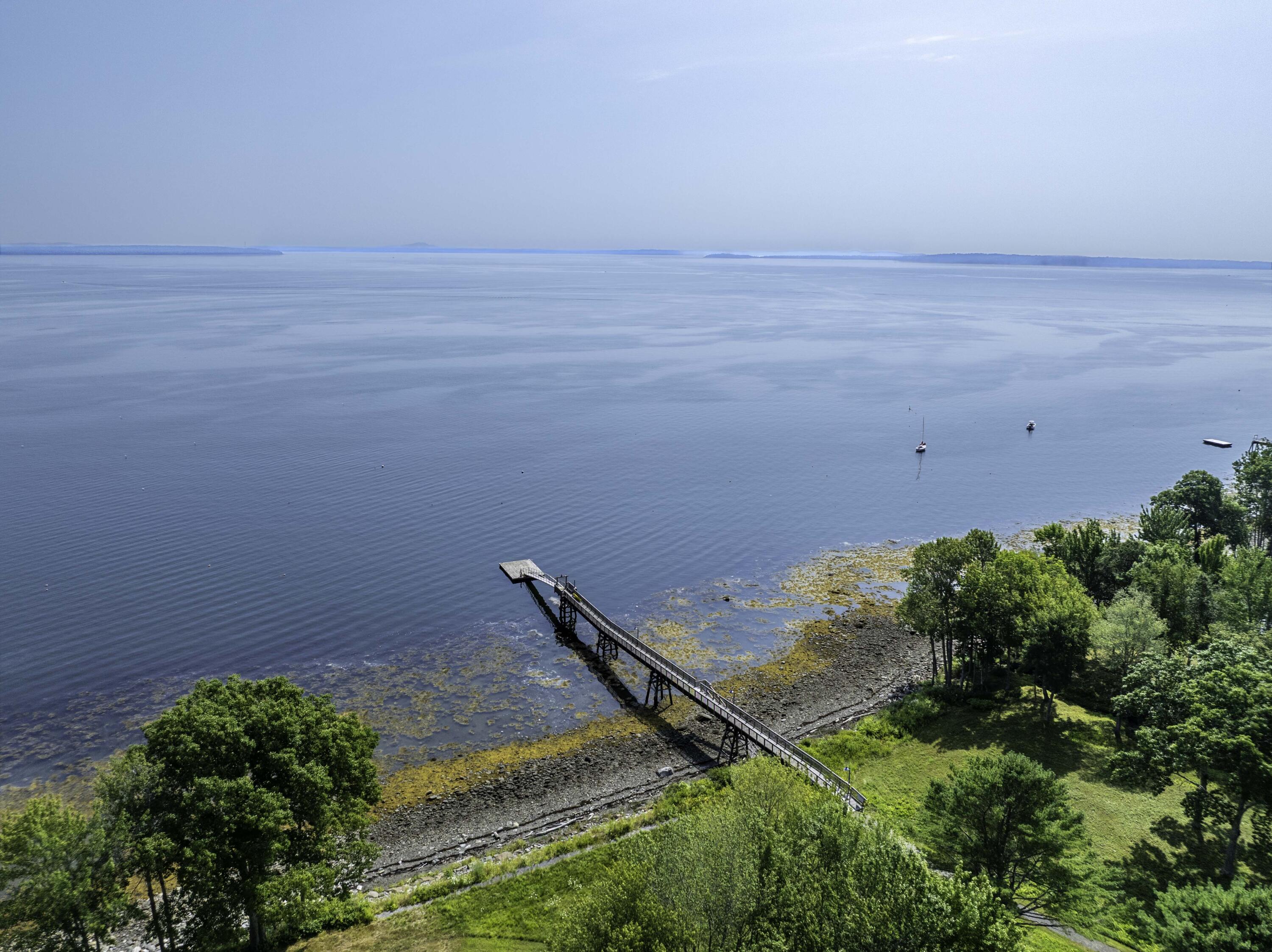 99 Dockside Lane, Unit 99 Belfast, ME 04915 - Photo 45 of 66 Crosby Manor - Belfast (4 of 40)