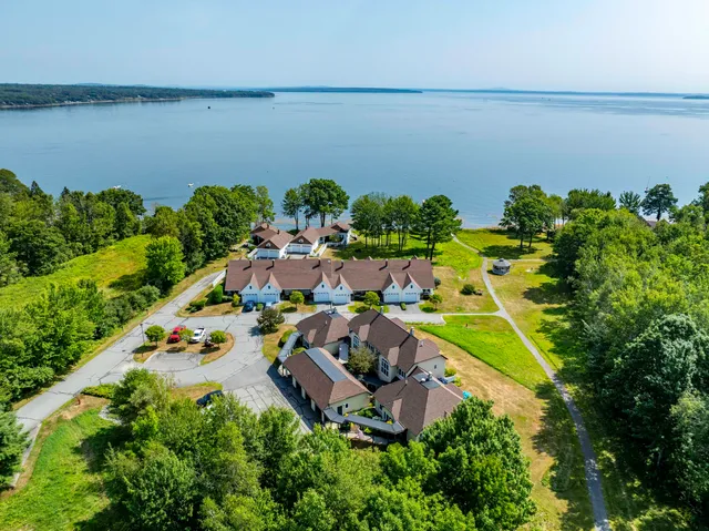 $515,000 | 99 Dockside Lane, Unit 99, Belfast, ME 04915