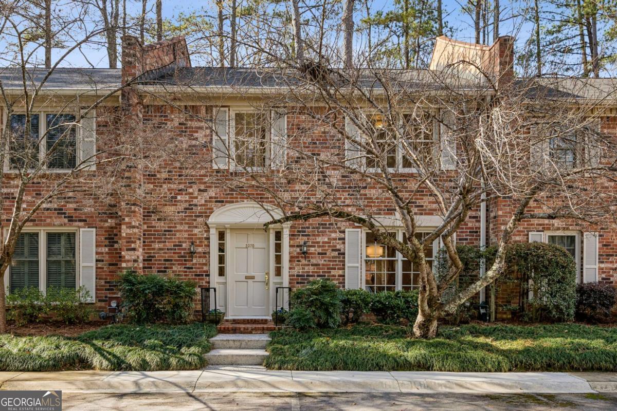 2370 Leafgate Road Decatur, GA 30033 - Photo 2 of 59