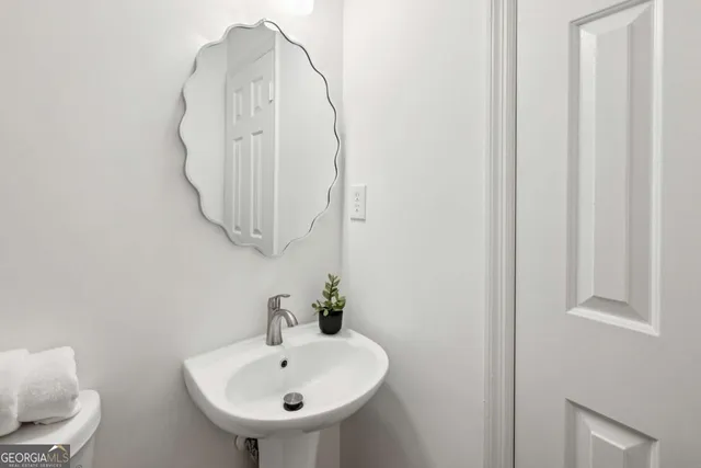 $465,000 | 2370 Leafgate Road, Decatur, GA 30033