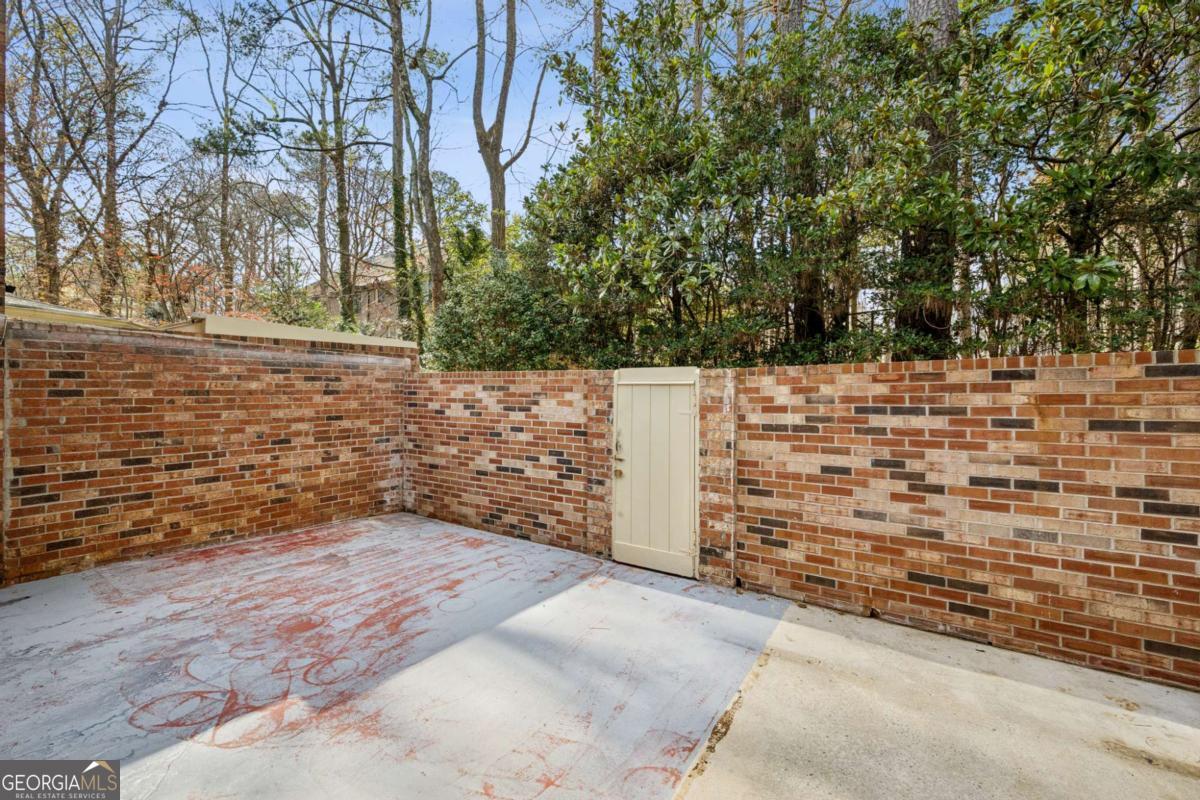 2370 Leafgate Road Decatur, GA 30033 - Photo 42 of 59