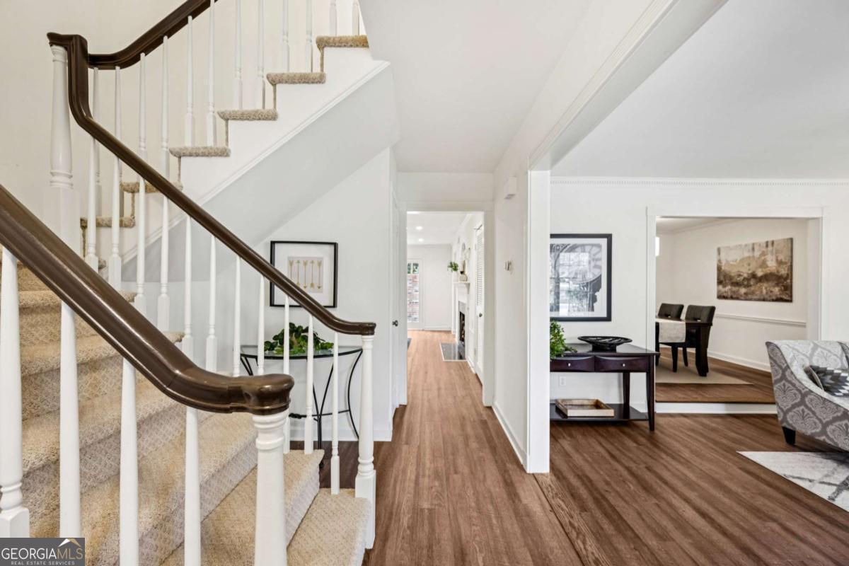 2370 Leafgate Road Decatur, GA 30033 - Photo 6 of 59