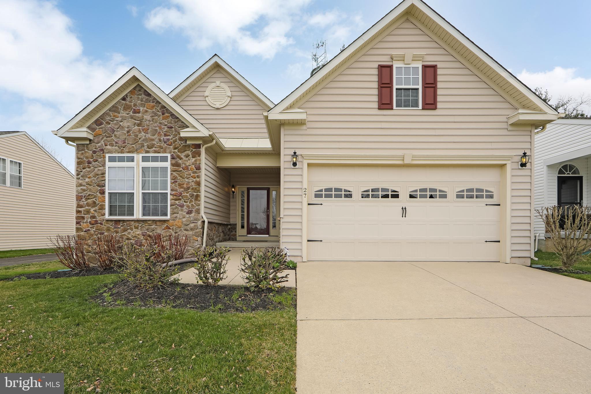 27 Simpkins Lane Pemberton, NJ 08068 - Photo 1 of 1 a view of a house with garden