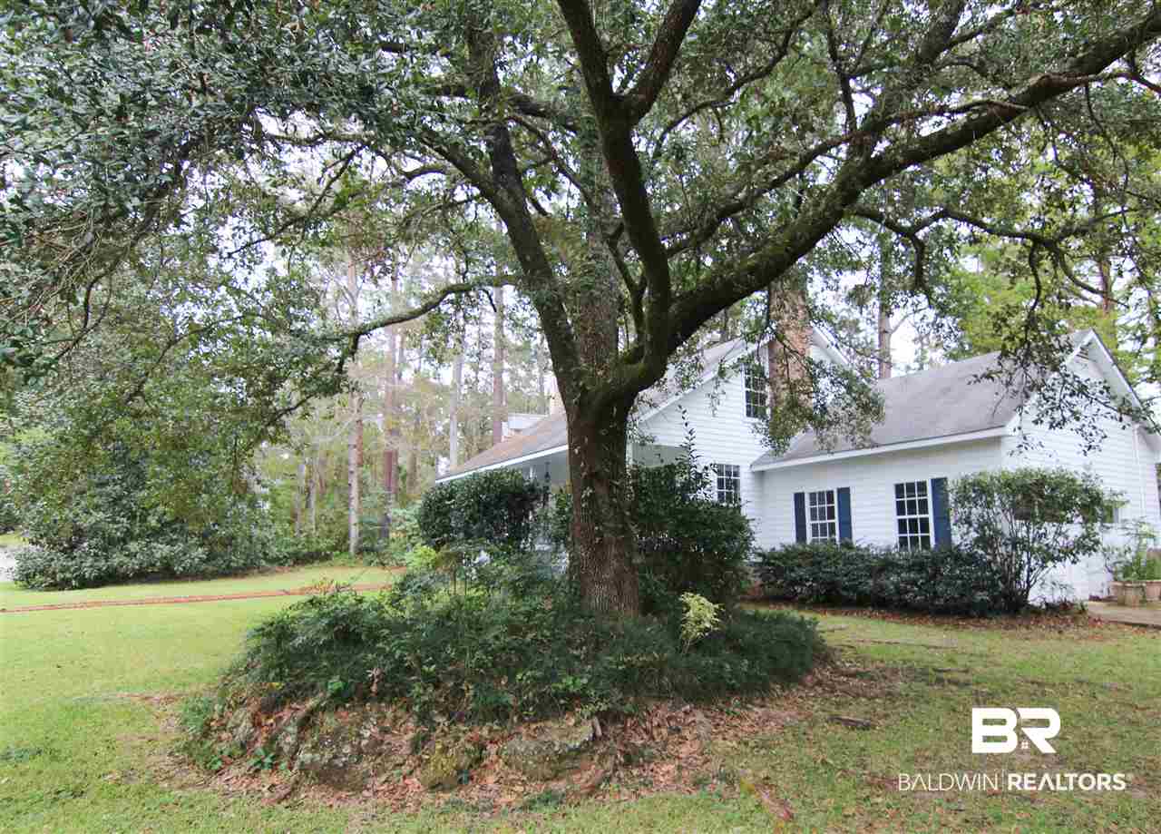 106 Pineview Circle Daphne, AL 36526 - Photo 26 of 26 Front Yard