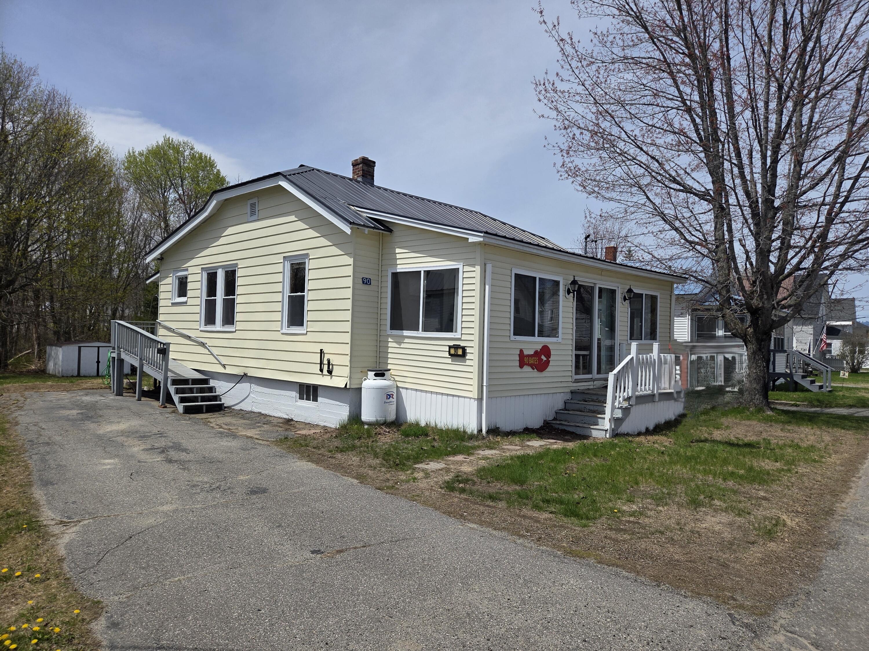 90 Bates Street Millinocket, ME 04462 - Photo 27 of 28