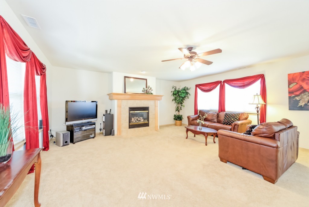 251 Index Place Southeast Renton, WA 98056 - Photo 2 of 19
