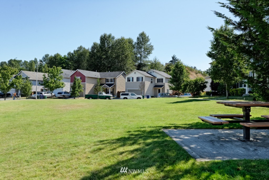 251 Index Place Southeast Renton, WA 98056 - Photo 15 of 19