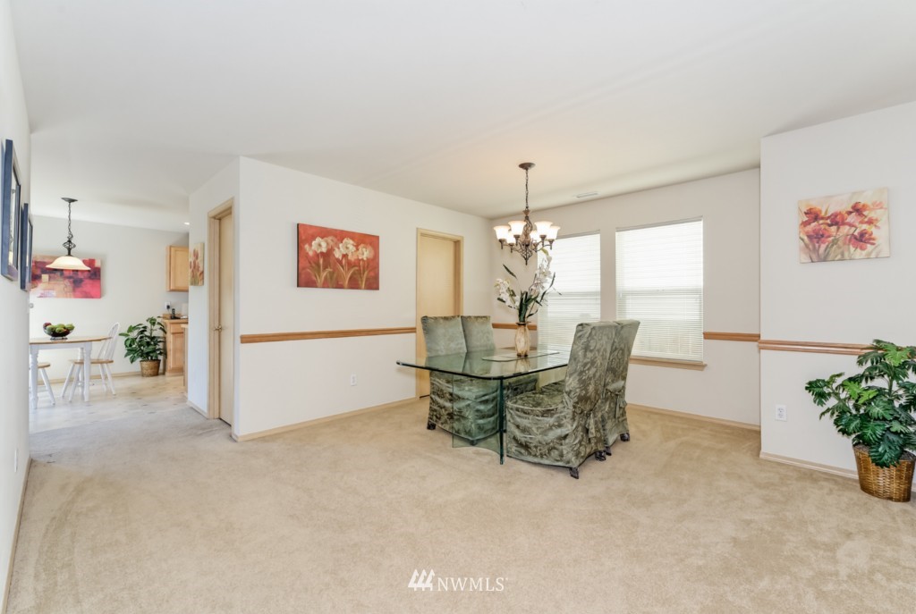 251 Index Place Southeast Renton, WA 98056 - Photo 4 of 19