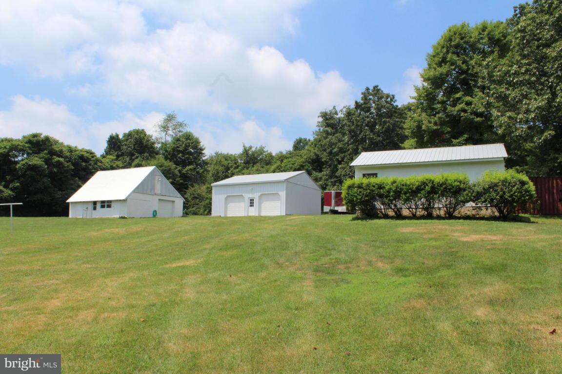 158 Cocalico Road Robesonia, PA 19551 - Photo 3 of 25 Gallery Image 3