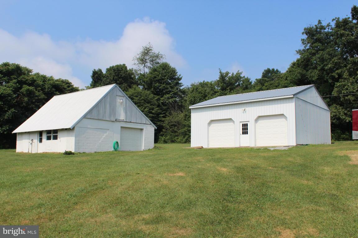 158 Cocalico Road Robesonia, PA 19551 - Photo 4 of 25 Gallery Image 4