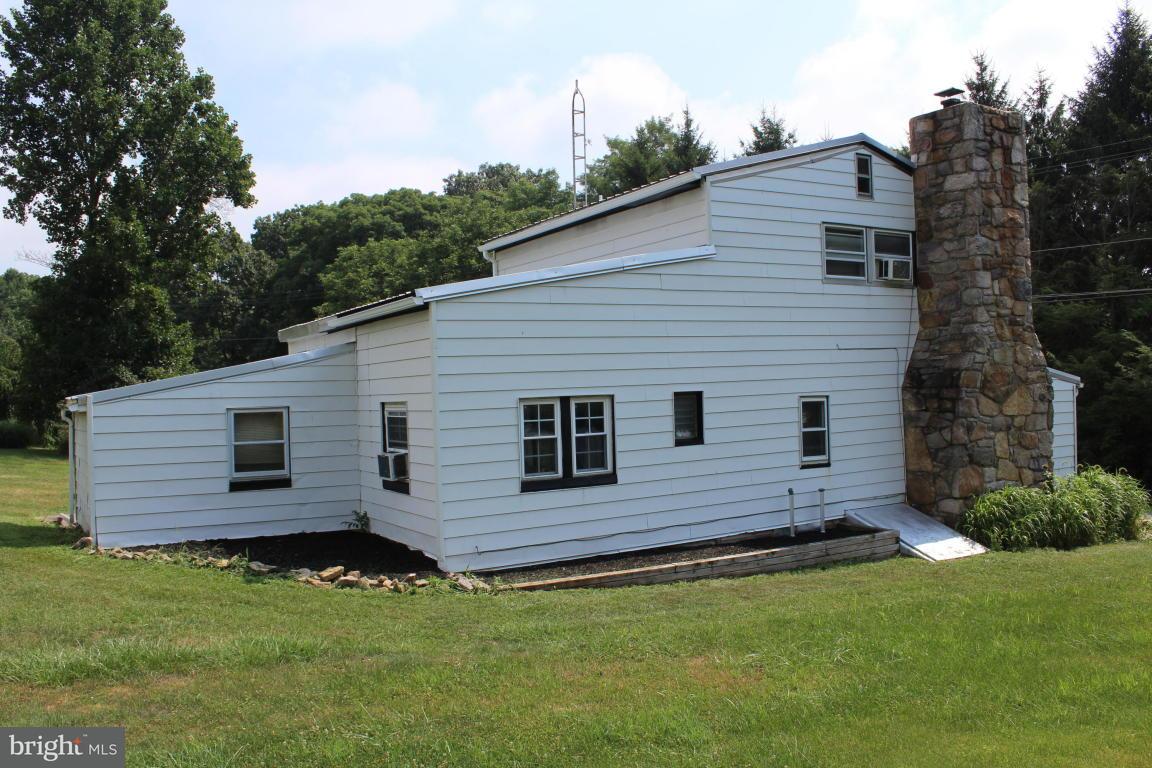 158 Cocalico Road Robesonia, PA 19551 - Photo 7 of 25 Gallery Image 7