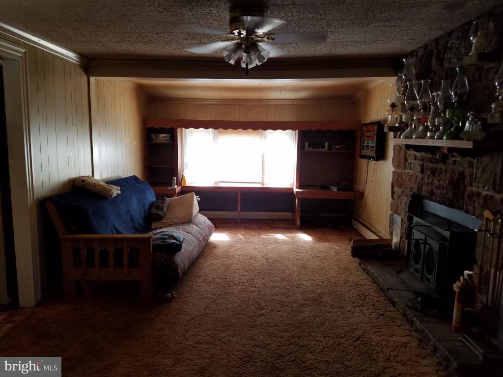 158 Cocalico Road Robesonia, PA 19551 - Photo 10 of 25 Gallery Image 10