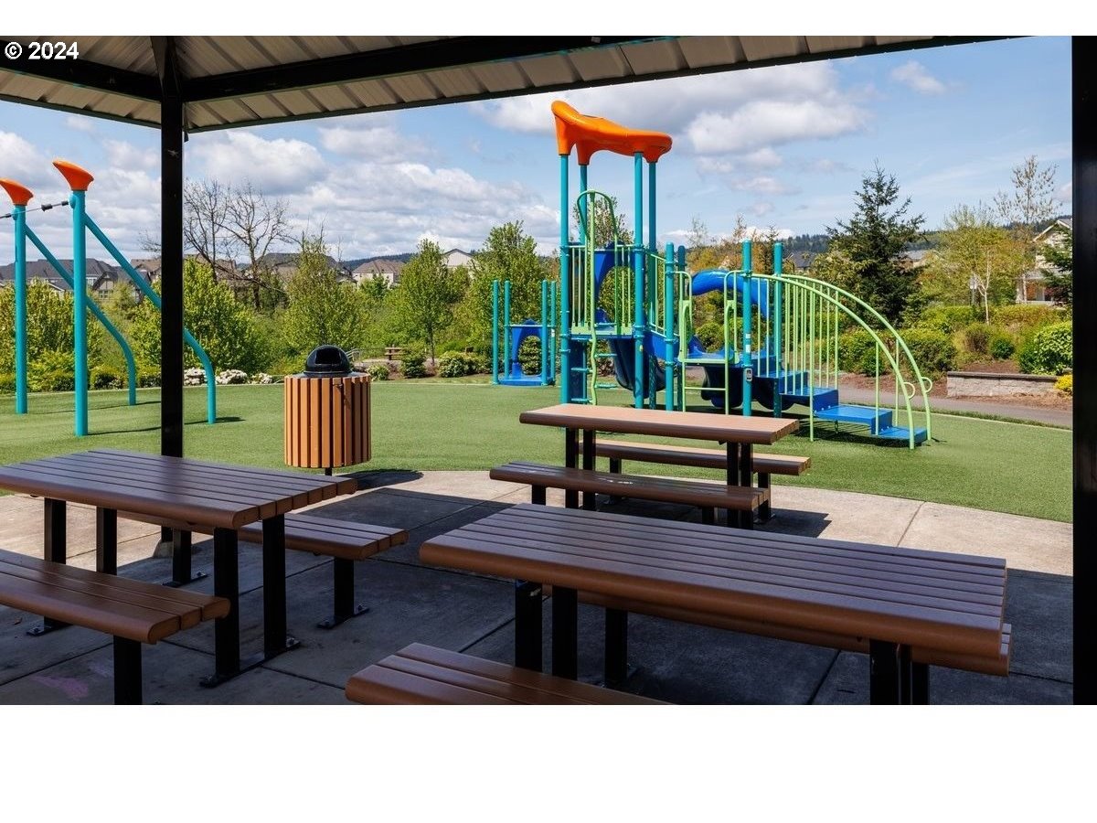 14845 Northwest Shackelford Road Portland, OR 97229 - Photo 29 of 35 Community Playground