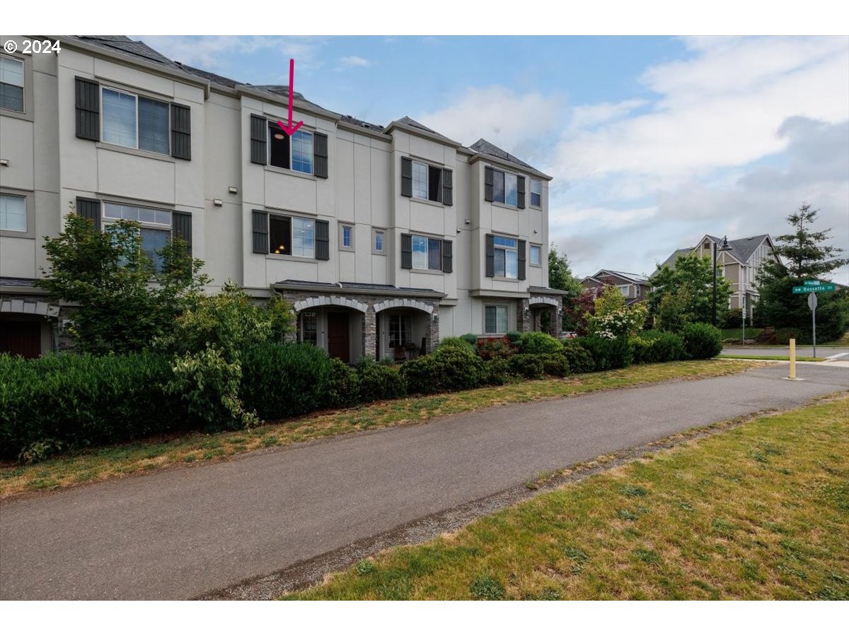 14845 Northwest Shackelford Road Portland, OR 97229 - Photo 3 of 35