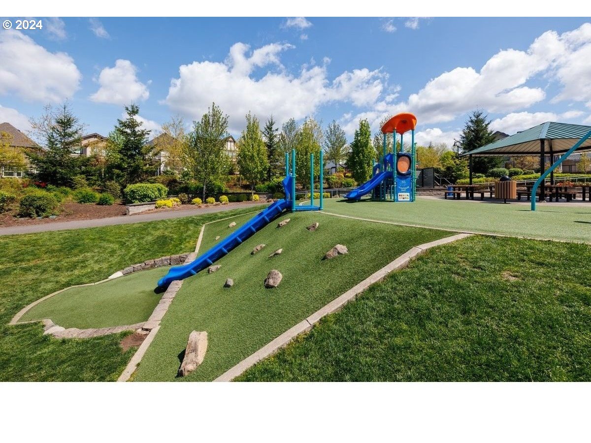 14845 Northwest Shackelford Road Portland, OR 97229 - Photo 31 of 35 Community Playground