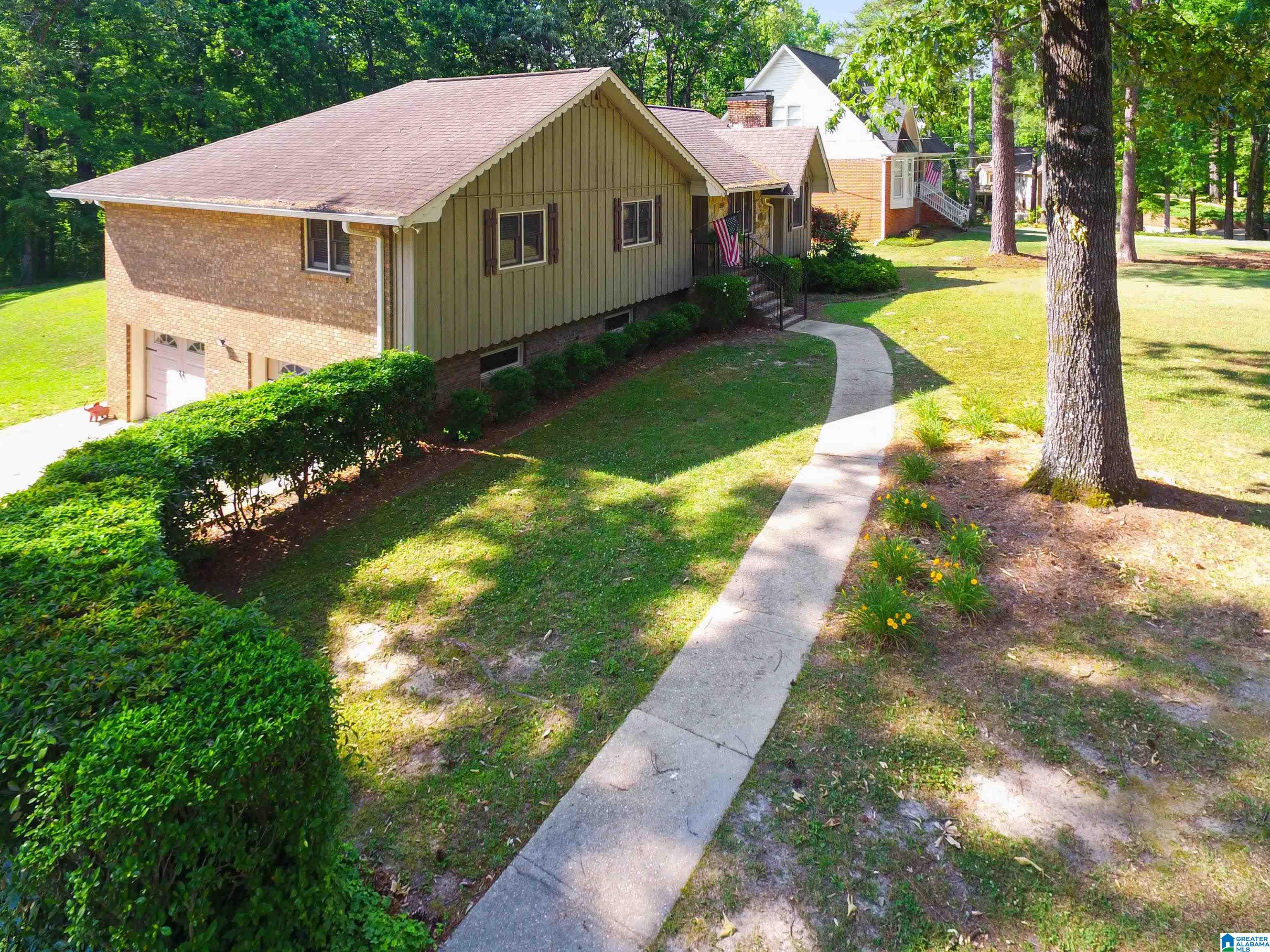 120 Dee Hendrix Road Bessemer, AL 35023 - Photo 2 of 35