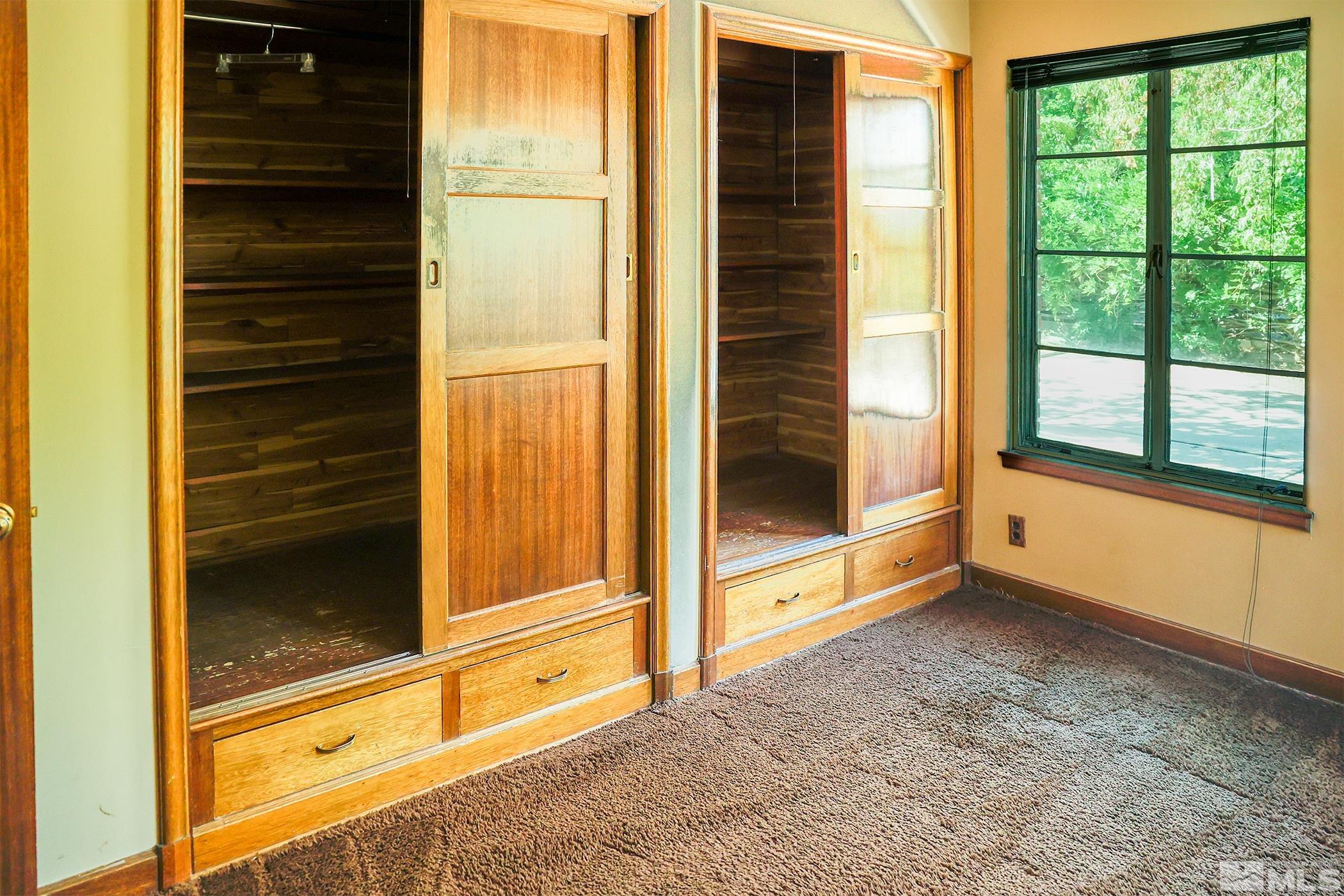 175 Mark Twain Avenue Reno, NV 89509 - Photo 17 of 27 a view of front door