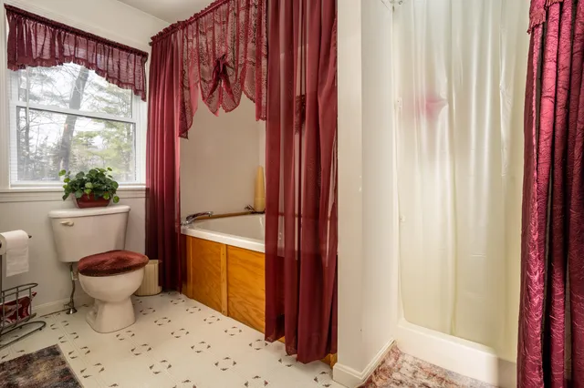 $395,000 | 19 Cunningham Lane, Milford, ME 04461