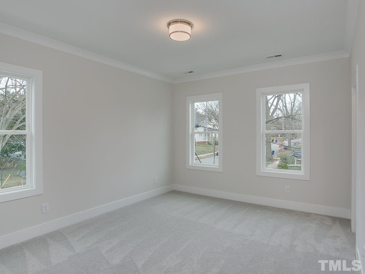 600 Watauga Street Raleigh, NC 27604 - Photo 10 of 29
