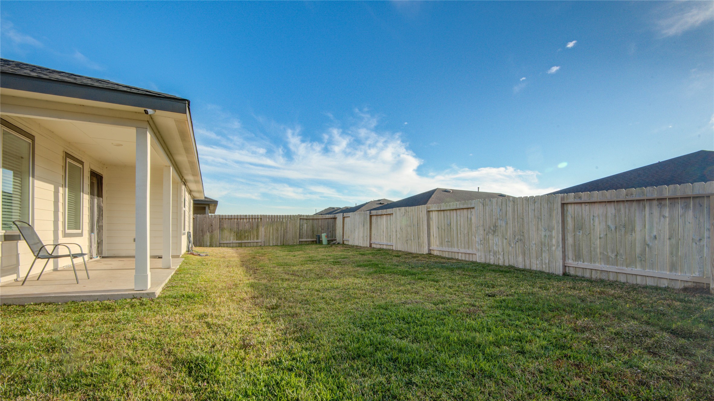 7802 Murciana Drive Rosharon, TX 77583 - Photo 34 of 35 a view of a back yard