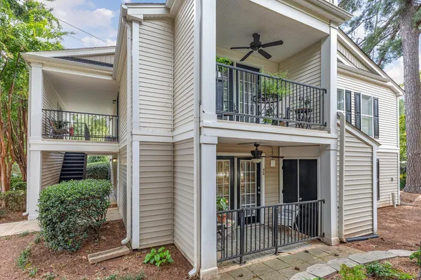 $1,550 | 2216 Myron Drive, Unit 102, Raleigh, NC 27607