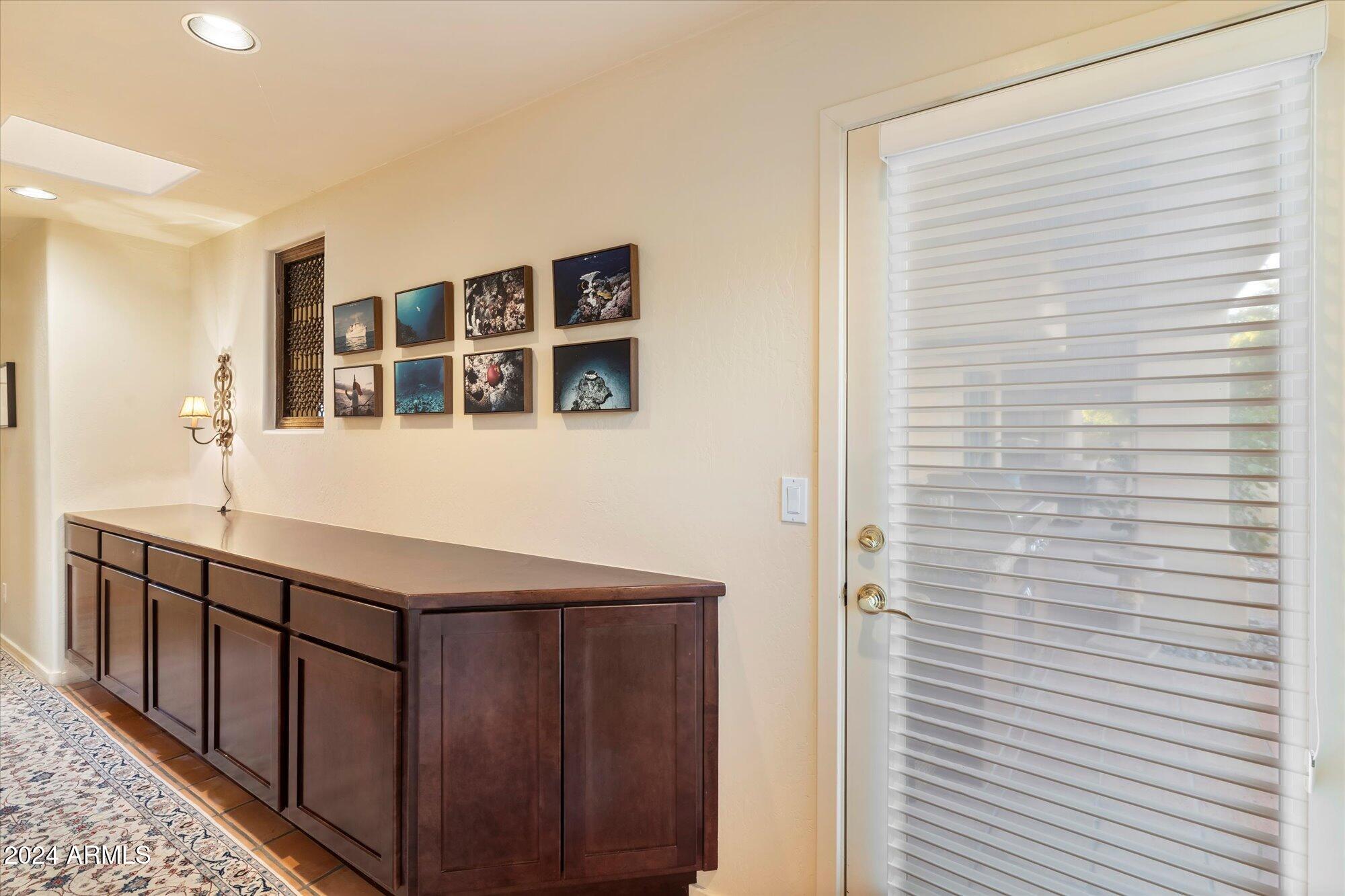 25255 North Ranch Gate Road Scottsdale, AZ 85255 - Photo 42 of 68 42-Hallway