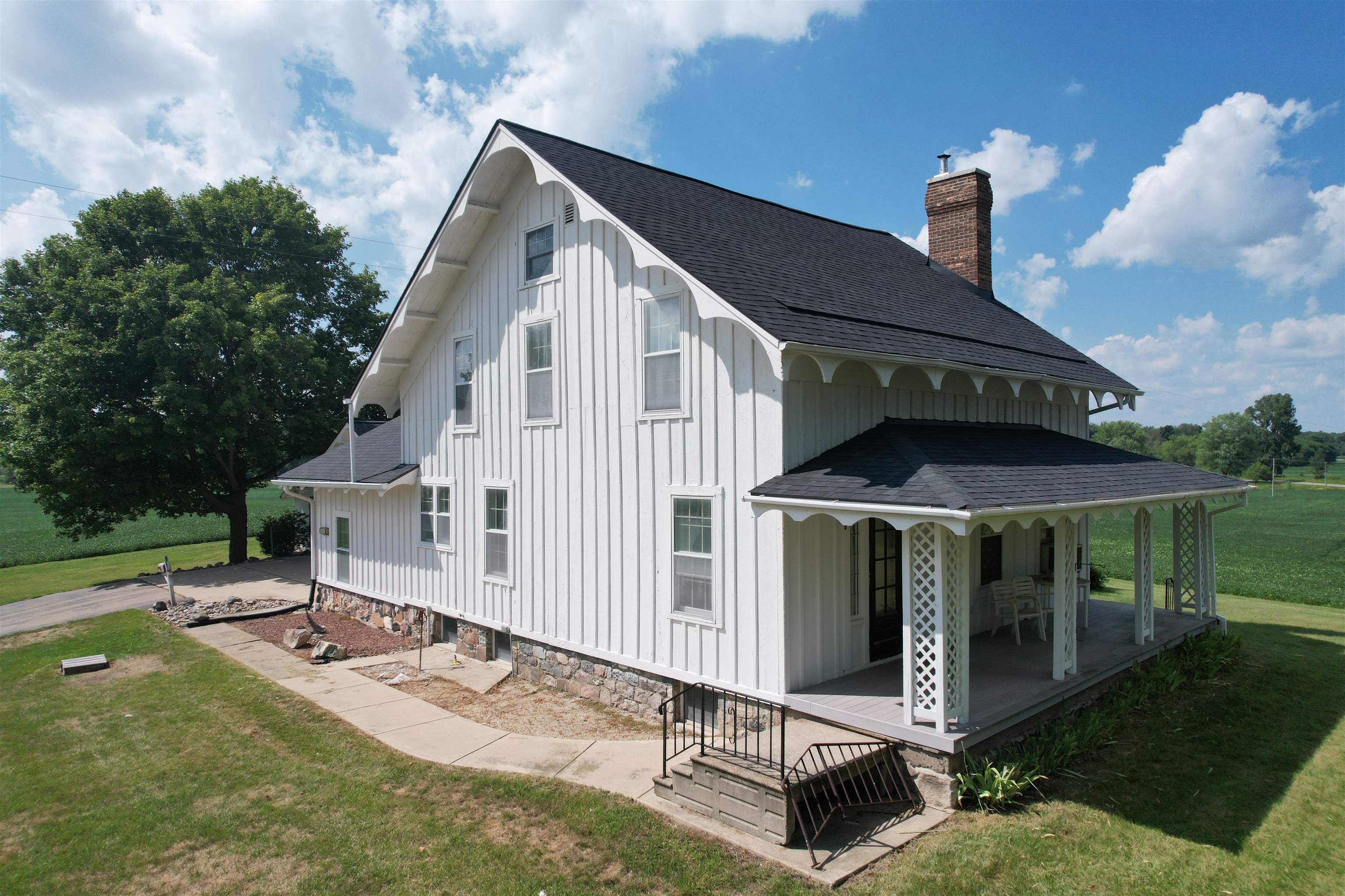 5821 Cole Road Bancroft, MI 48414 - Photo 38 of 42 Gallery Image 38