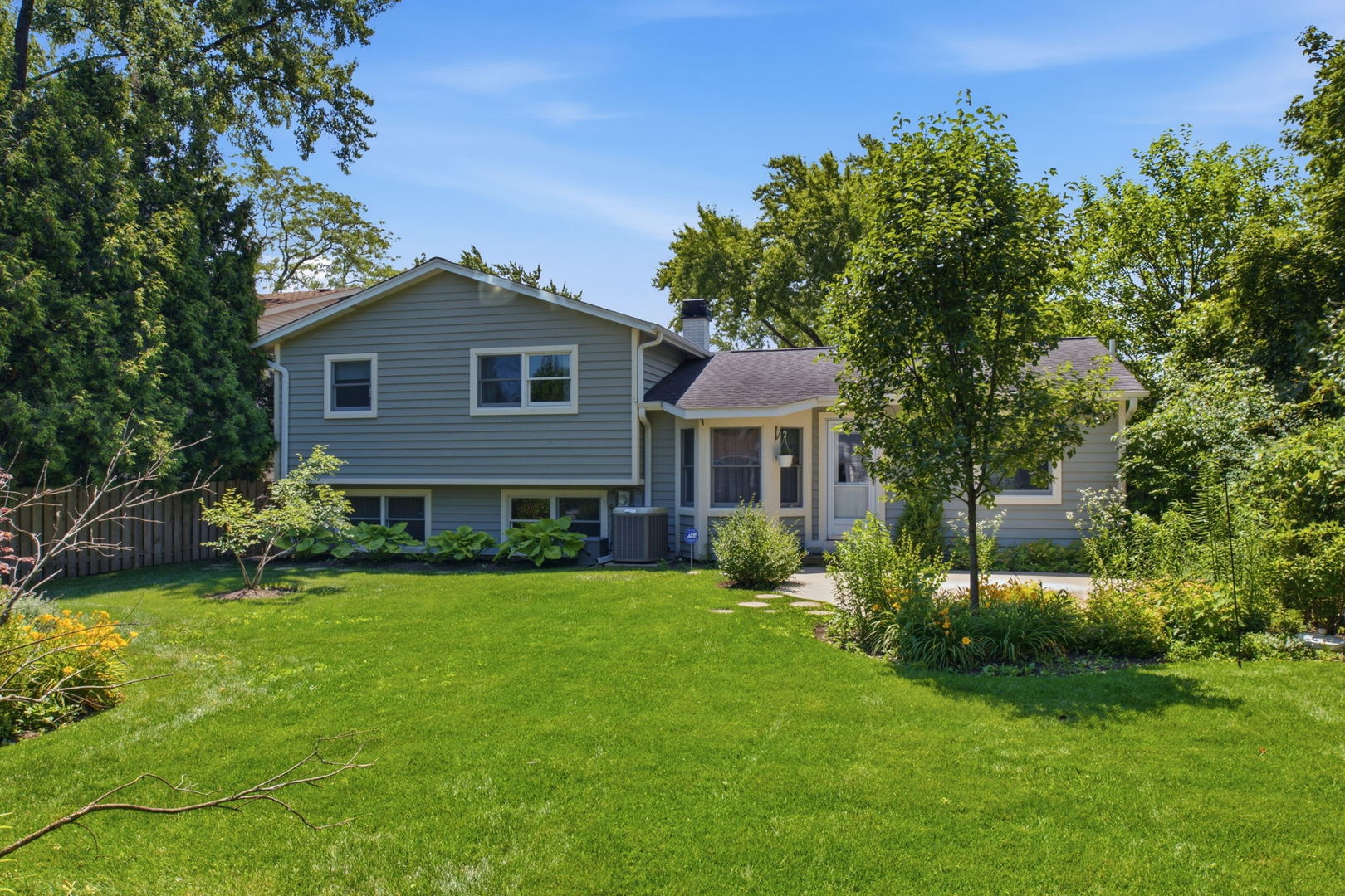 460 Trinity Court Buffalo Grove, IL 60089 - Photo 21 of 27