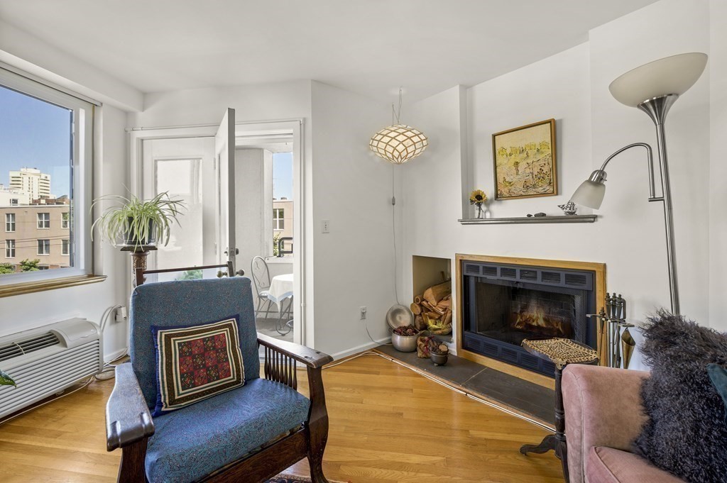 332 Franklin Street, Unit 400 Cambridge, MA 02139 - Photo 4 of 20